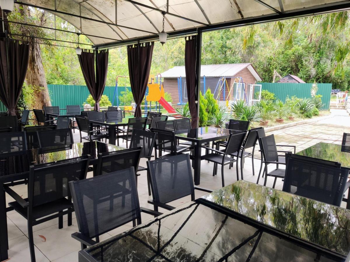 Tatarstan Guest House New Athos エクステリア 写真